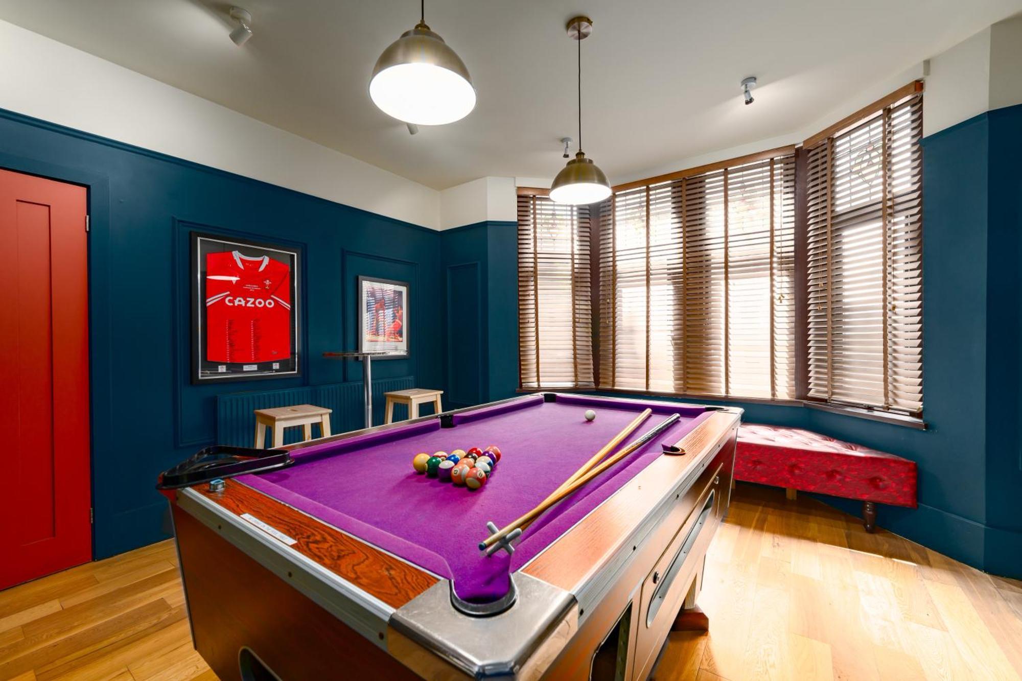 City Retreat, Spacious 4 Bed House, Games Room, Parking, Hot Tub & Bbq Cardiff Dış mekan fotoğraf