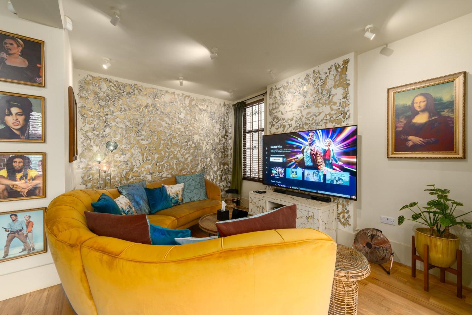 City Retreat, Spacious 4 Bed House, Games Room, Parking, Hot Tub & Bbq Cardiff Dış mekan fotoğraf