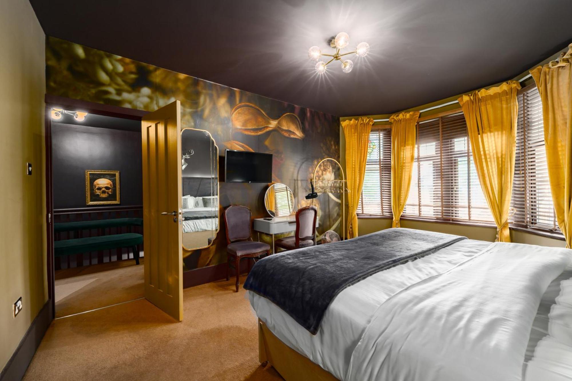 City Retreat, Spacious 4 Bed House, Games Room, Parking, Hot Tub & Bbq Cardiff Dış mekan fotoğraf