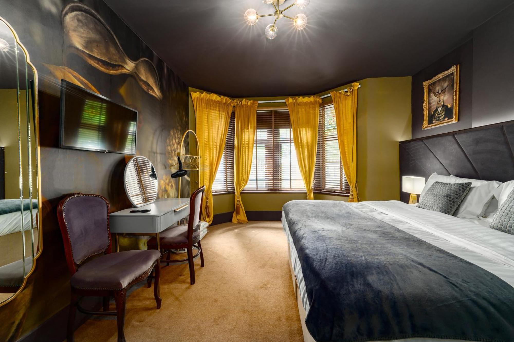 City Retreat, Spacious 4 Bed House, Games Room, Parking, Hot Tub & Bbq Cardiff Dış mekan fotoğraf